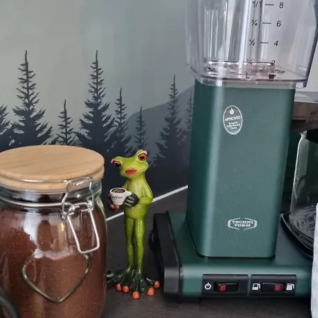 Waldgefluester 2-Zi-Designoase Mit Terrasse Und Tiefgarage Im Neubau Apartman